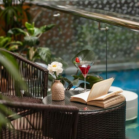 Hanoi Nostalgia Hotel & Spa Exterior photo