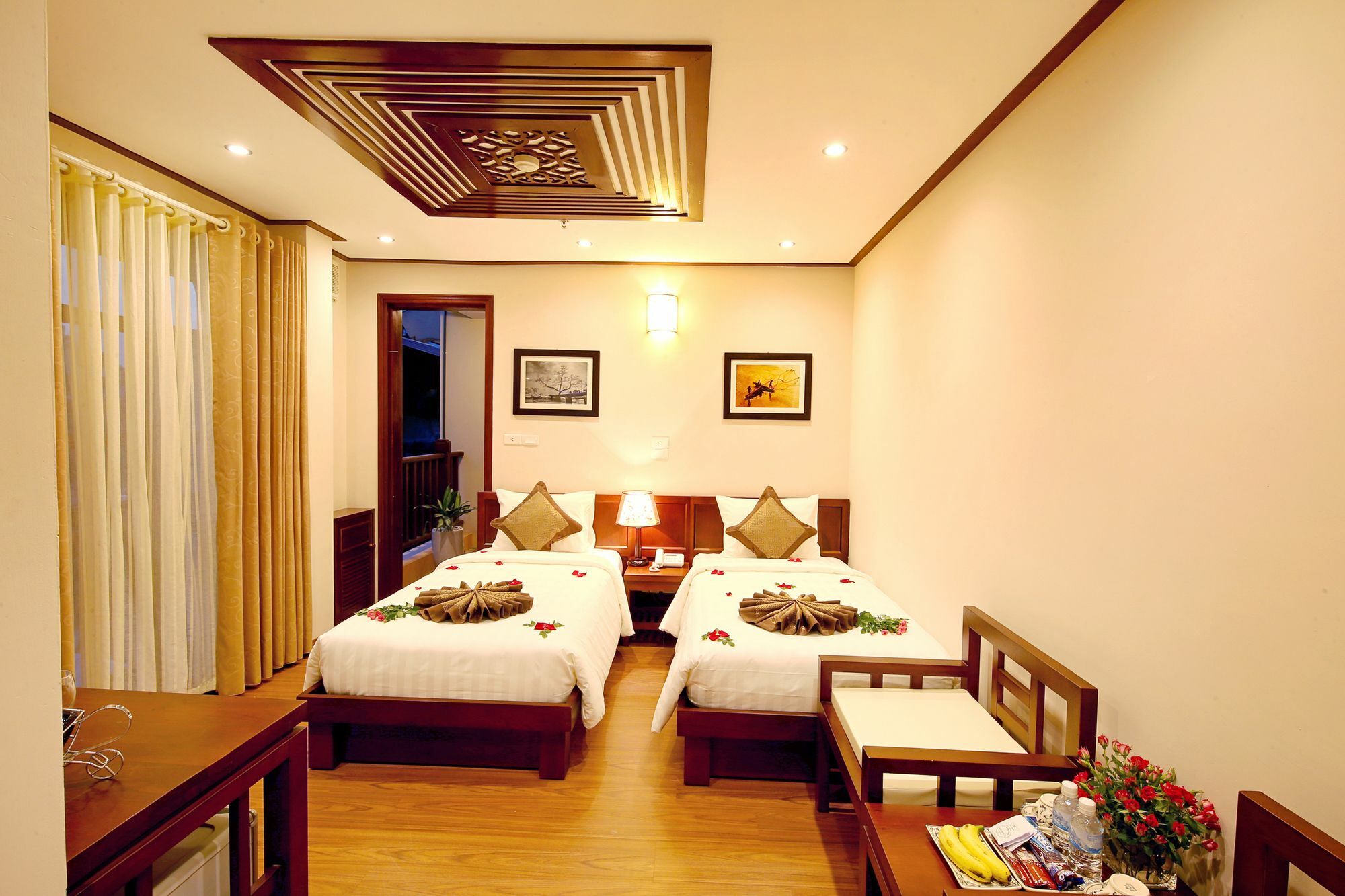 Hanoi Nostalgia Hotel & Spa Exterior photo
